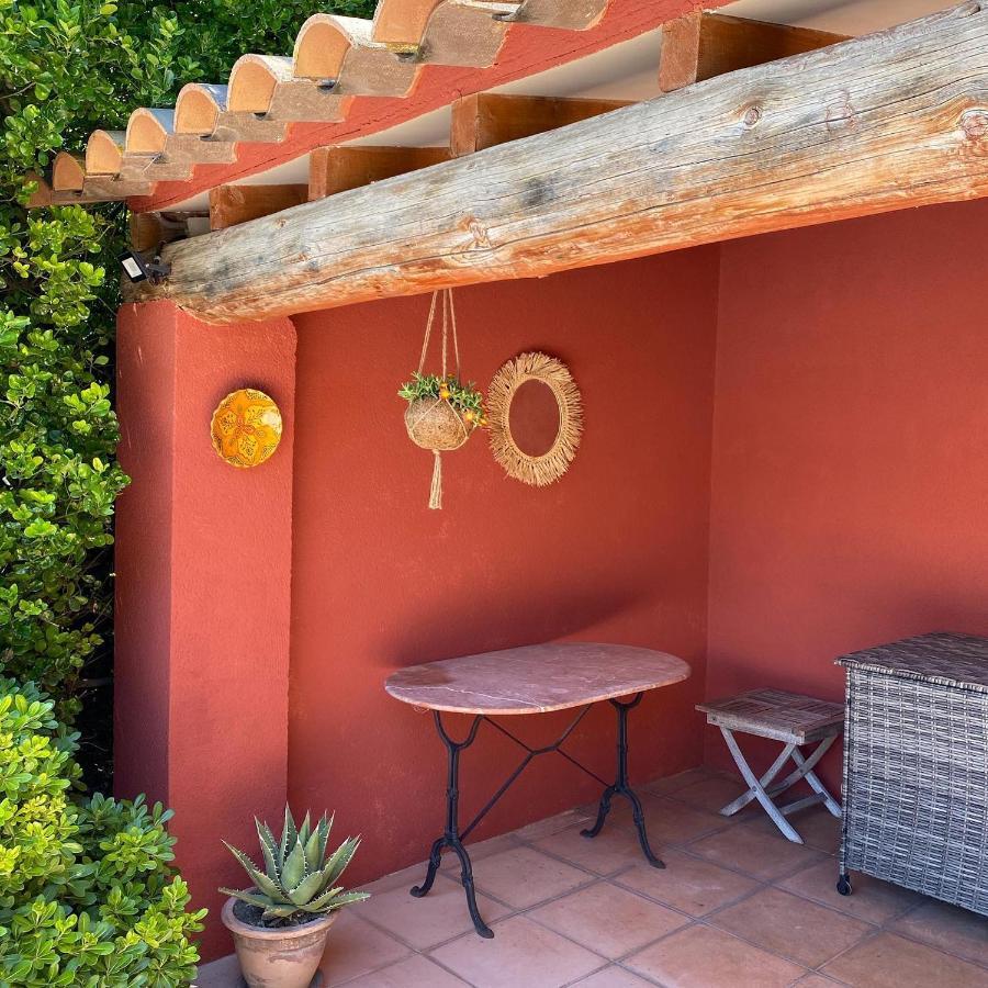 De La Marteliere Bed & Breakfast Le Thor